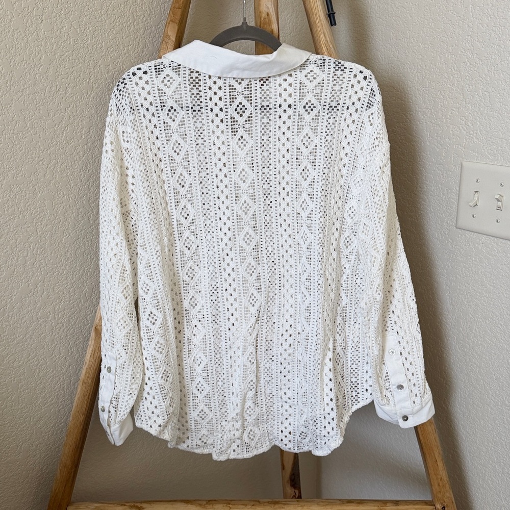 Zara White Crochet Lace Button-Down Shirt - Picture 4 of 4